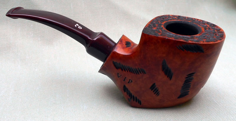 Lorenzo Summa Cum Laude spot carved smoking pipe